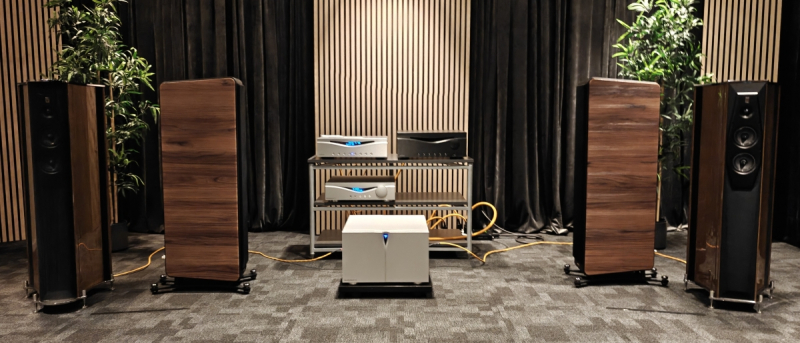 Sound of Heaven og Hifisentralen med minimesse i Drammen